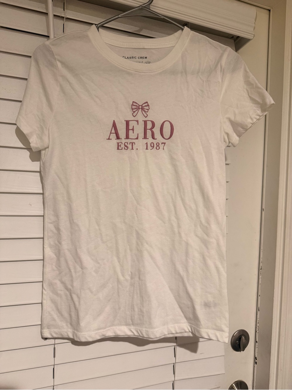Aeropostale White Short Sleeve Tee with Pink Logo
